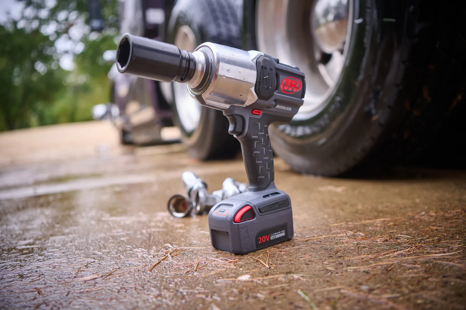 Ingersoll Rand Avvitatore a Impulsi a Batteria W8171, 3/4", 2710 Nm - immagine 3