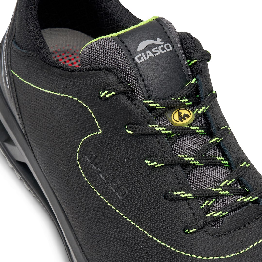 Giasco Scarpa Antinfortunistica Bassa Fiji Antiscivolo S3L FO SR ESD